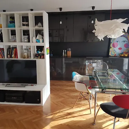 Апартаменты The Lux Lovi
